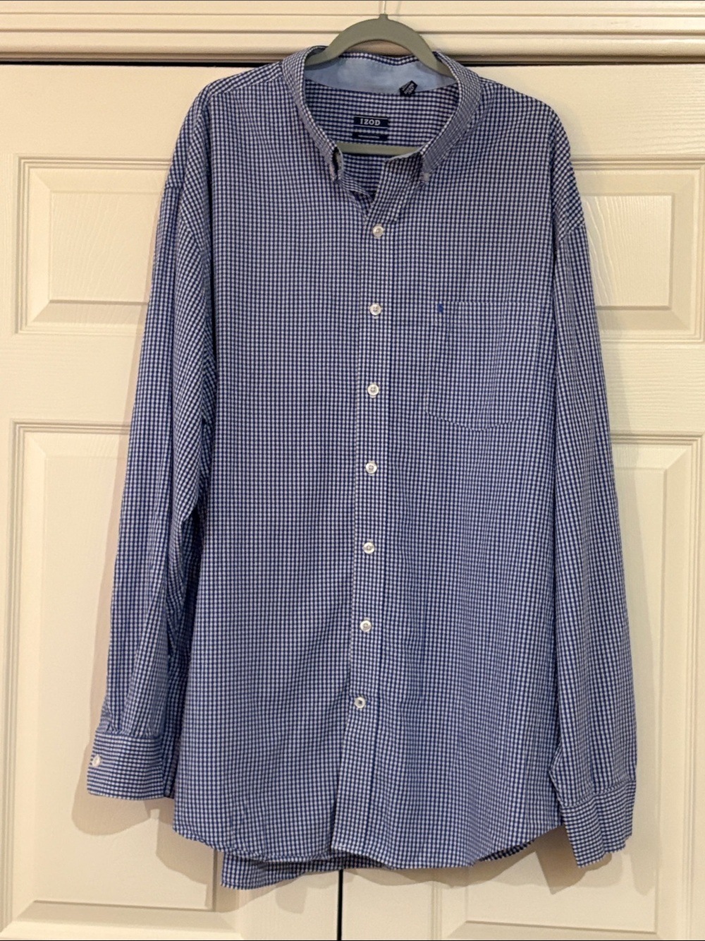 Great Lookin’ Izod Men’s Small Checked Blue Gingham Button-Down Shirt